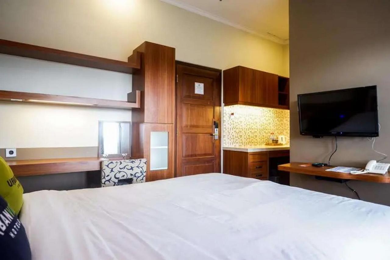 Urbanview Rumah Kandjani Yogyakarta Kejayan Ngoại thất bức ảnh