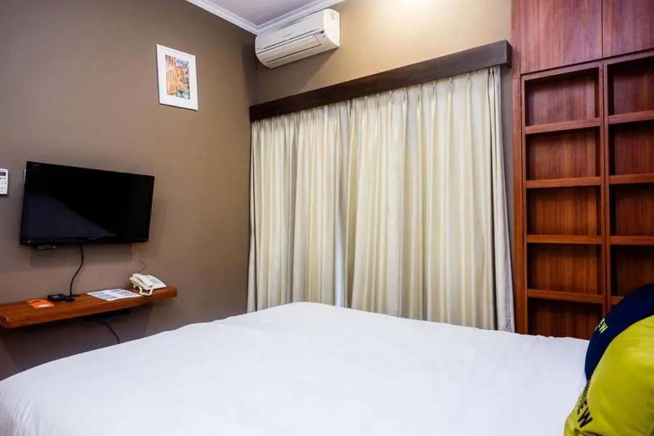 Urbanview Rumah Kandjani Yogyakarta Kejayan Ngoại thất bức ảnh